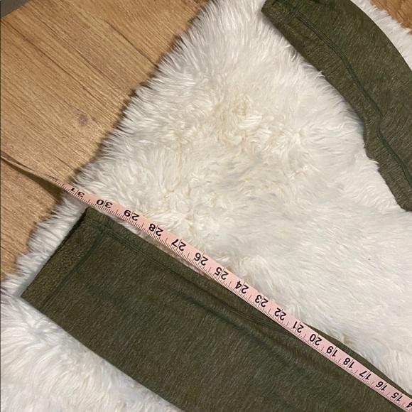 Lululemon Align Leggings - Picture 3 of 17